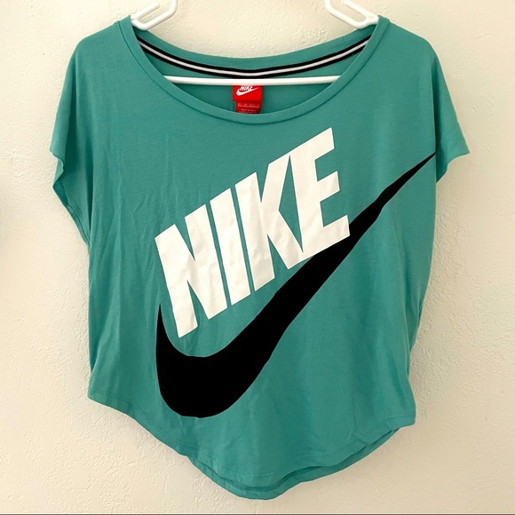 Nike Signal T shirt